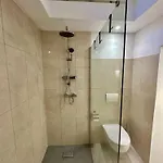 New Lunarglow 3-room With Free Parking Laibach
