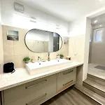 New Lunarglow 3-room With Free Parking * Ljubljana