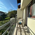 New Lunarglow 3-room With Free Parking *