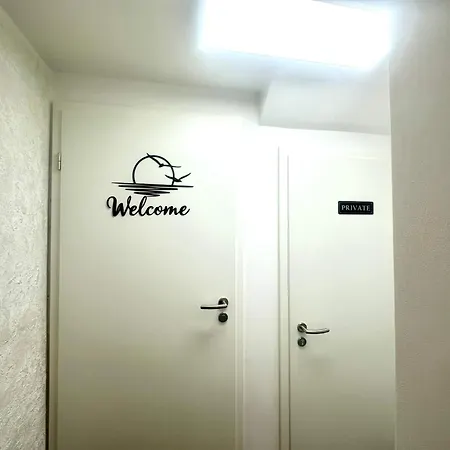 New Lunarglow 3-room With Free Parking * Ljubljana