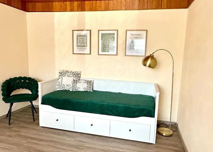 Διαμέρισμα New Lunarglow 3-room With Free Parking *