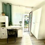New Lunarglow 3-room With Free Parking Apartman Ljubljana
